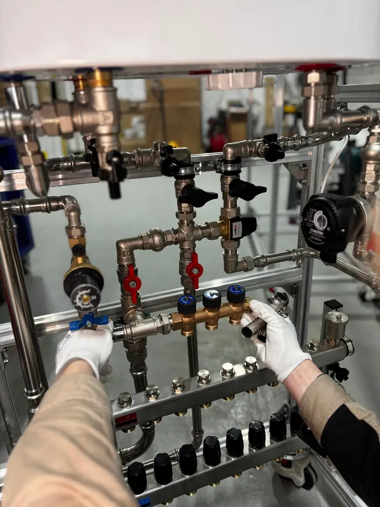 Plumbing pipeline installation and maintenance